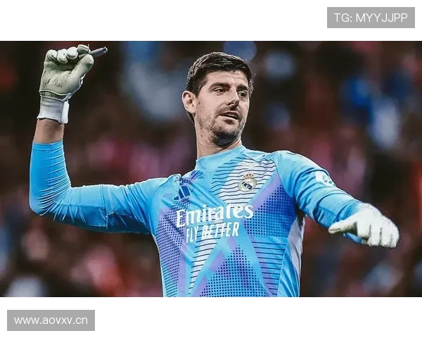 库尔图瓦 vs 奥布拉克：稳定性与极限扑救能力的直接对决