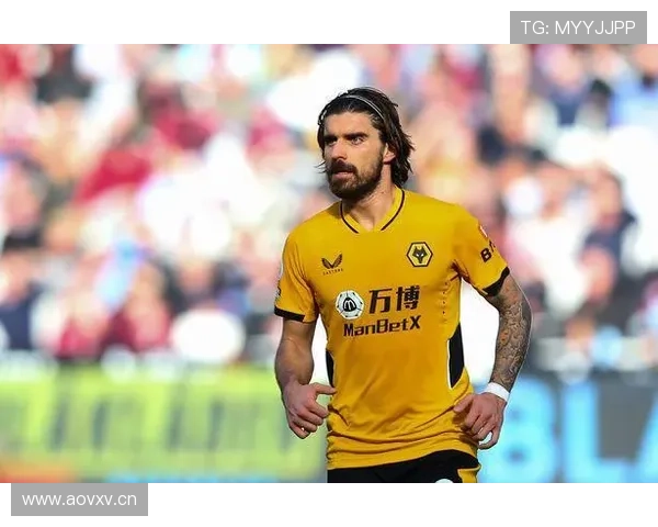 内维斯：从波尔图青训到队长的生涯进阶解析