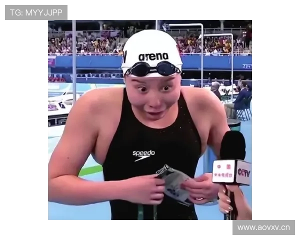 傅园慧这生活比表情包还丰富，谁能想到泳池外她这么会玩？